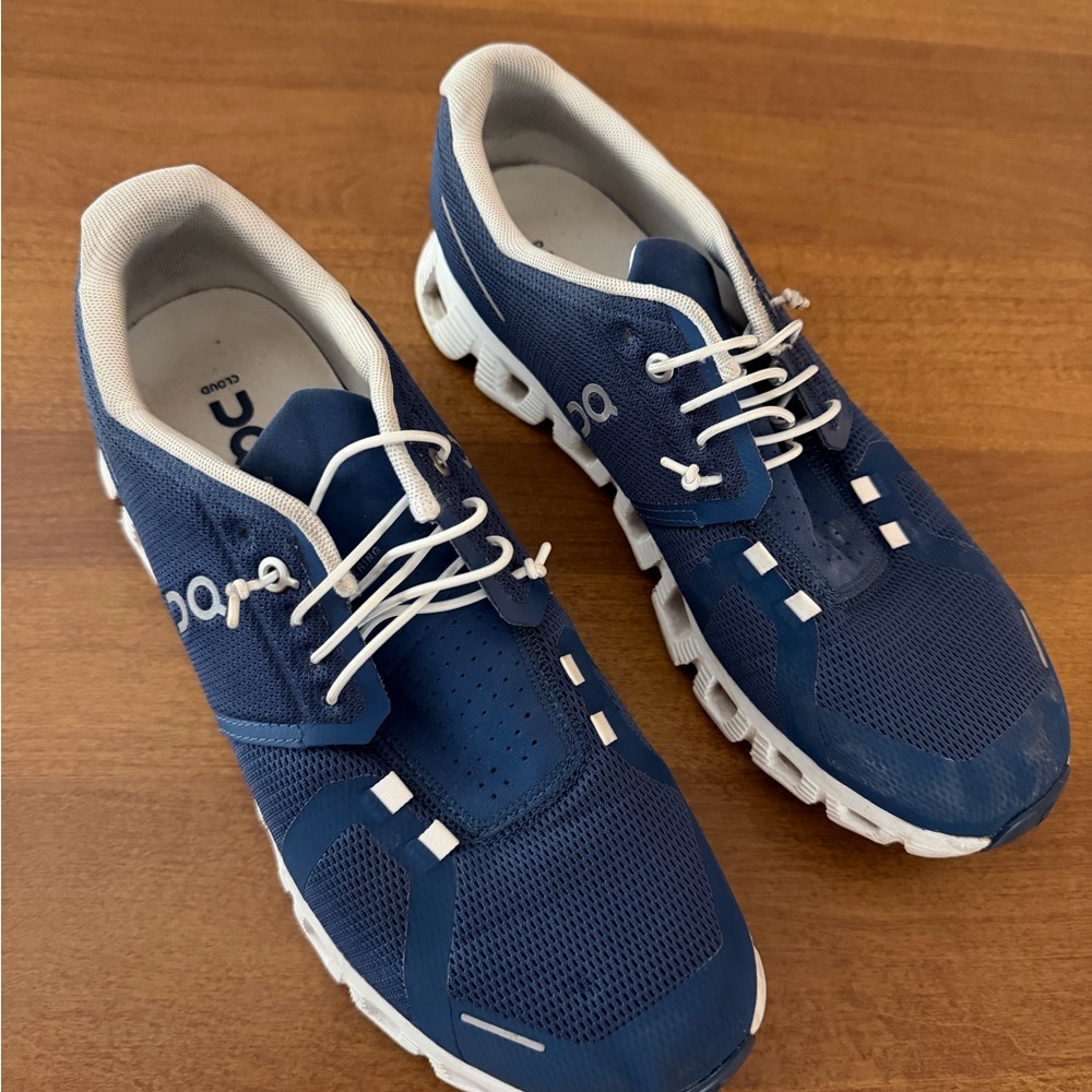 On Running Cloud 6 Womens Blue Running Athletic Casual Size 10.5